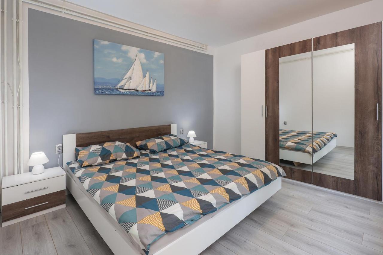 Apartman Lucia Rijeka Exterior photo