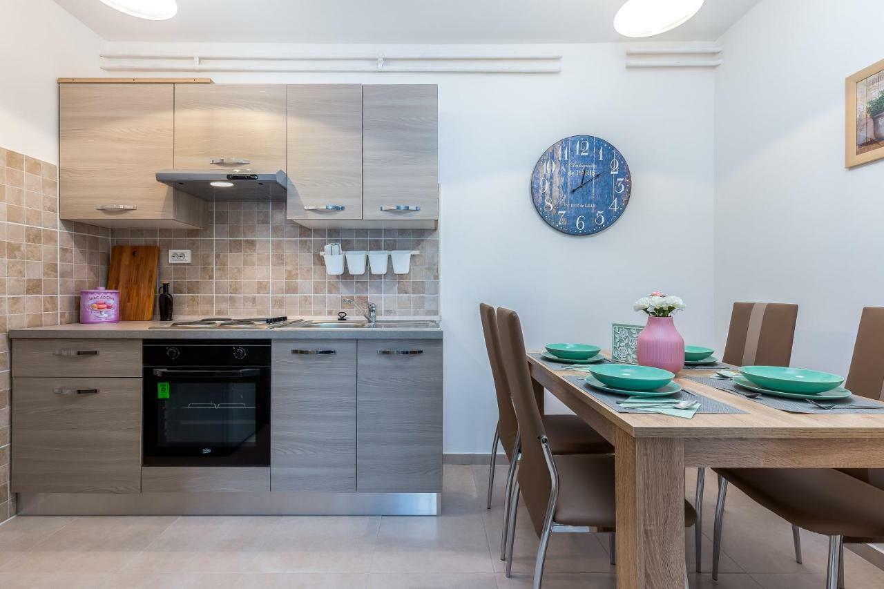 Apartman Lucia Rijeka Exterior photo